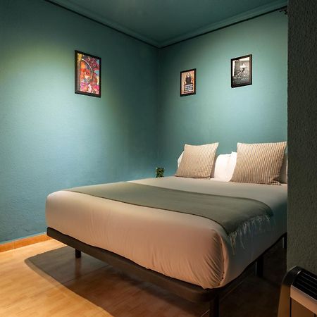 Ideal Hostel Madrid Eksteriør bilde