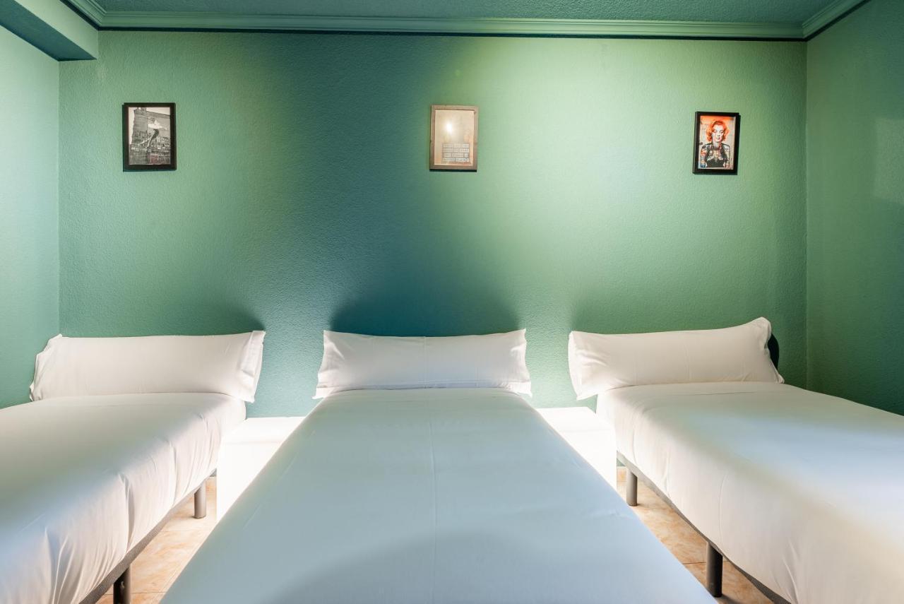 Ideal Hostel Madrid Eksteriør bilde