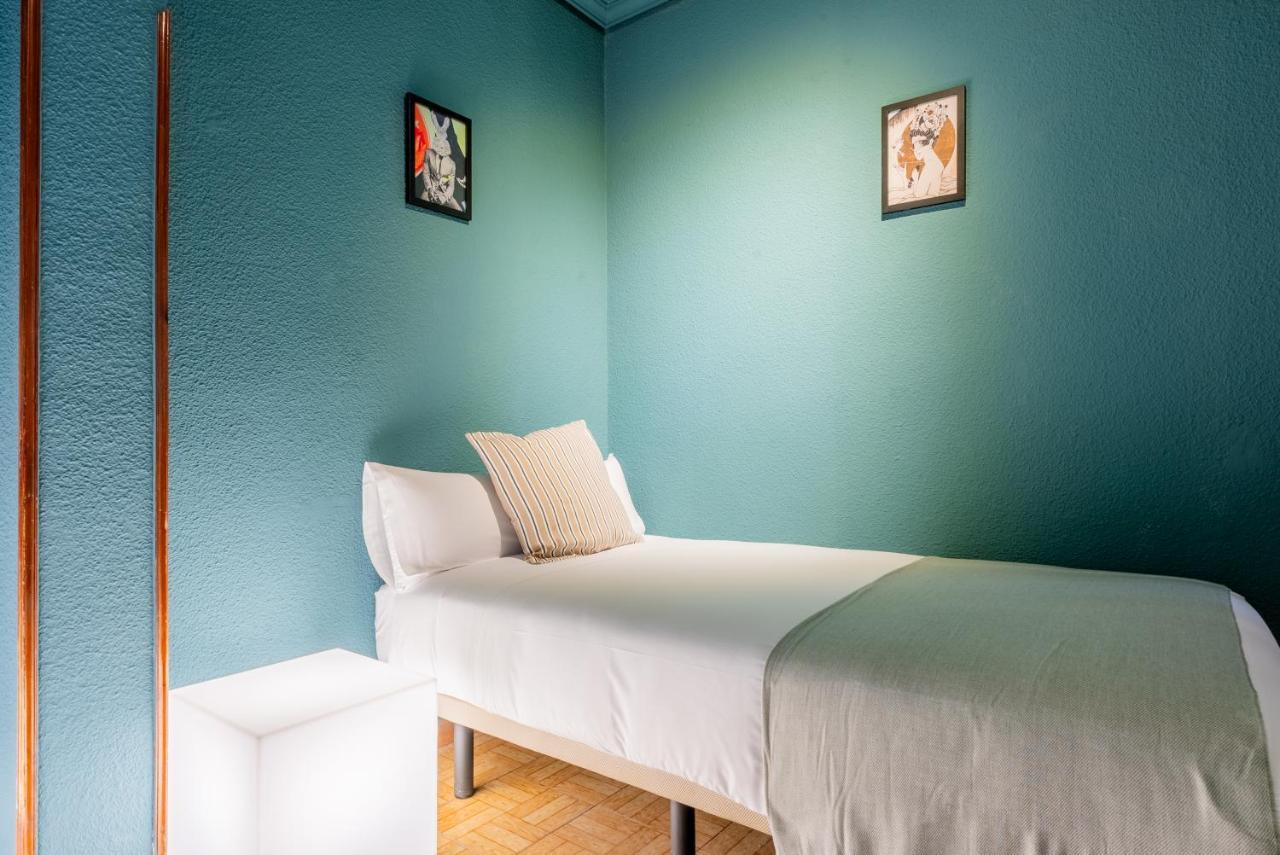 Ideal Hostel Madrid Eksteriør bilde
