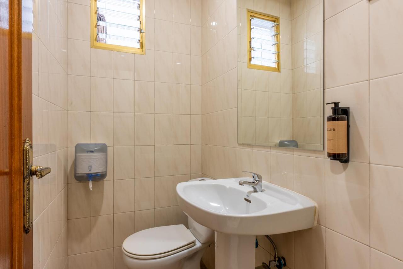 Ideal Hostel Madrid Eksteriør bilde