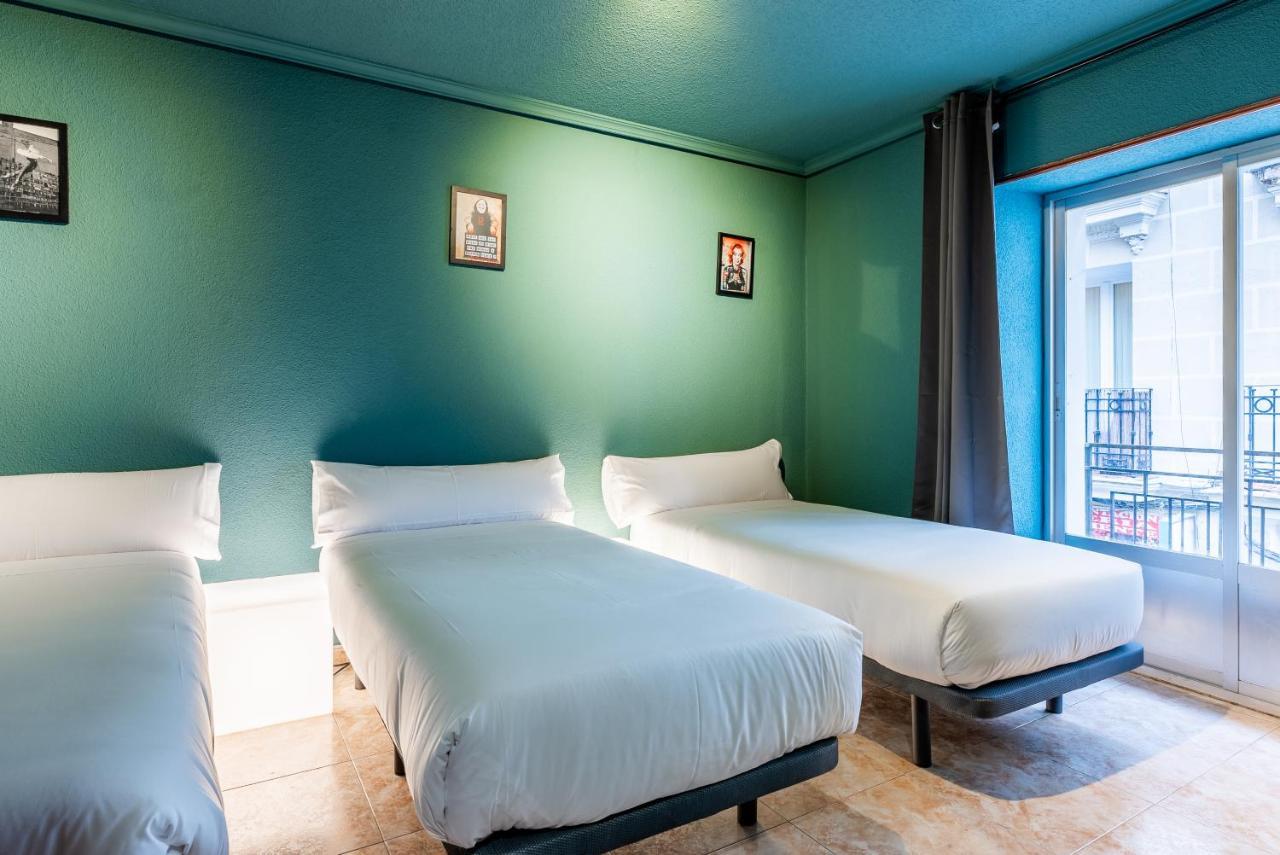 Ideal Hostel Madrid Eksteriør bilde