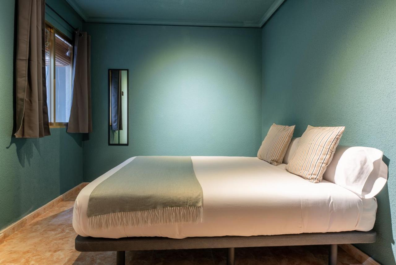 Ideal Hostel Madrid Eksteriør bilde